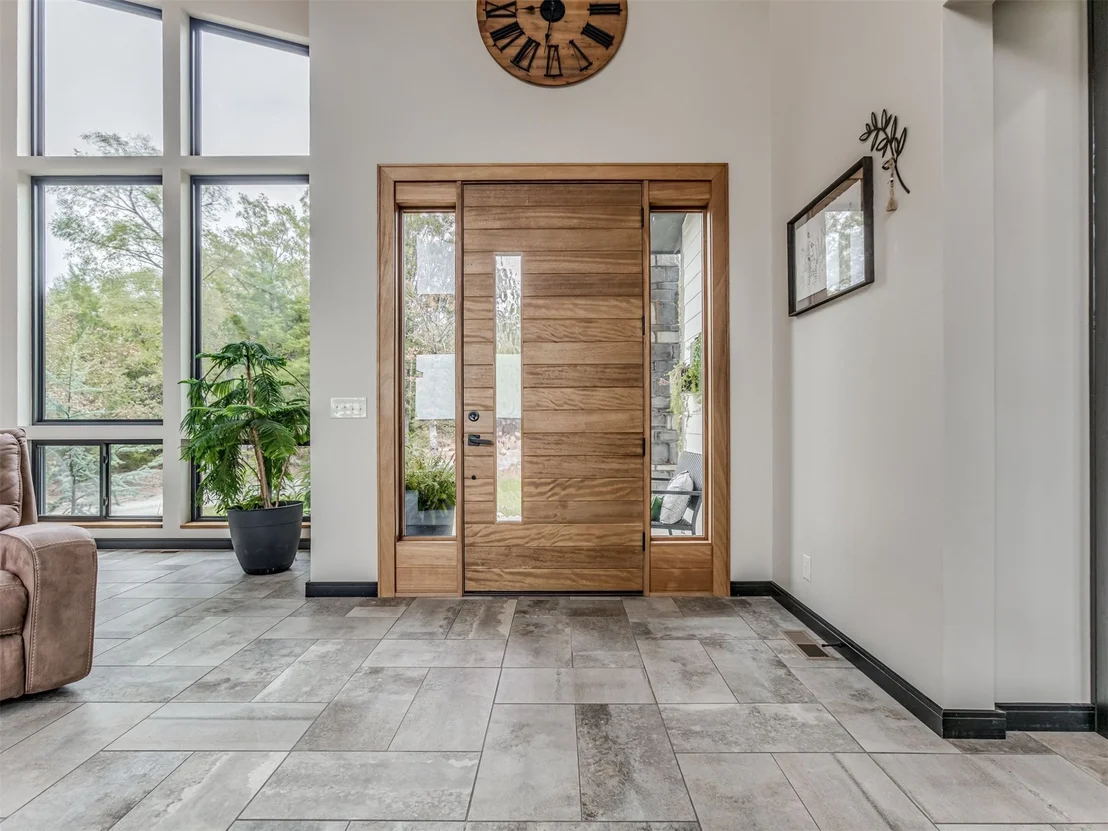 Photo of 1073 Hidden Ridge Road