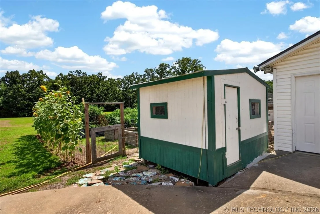 Photo of 34479 Cooper Road