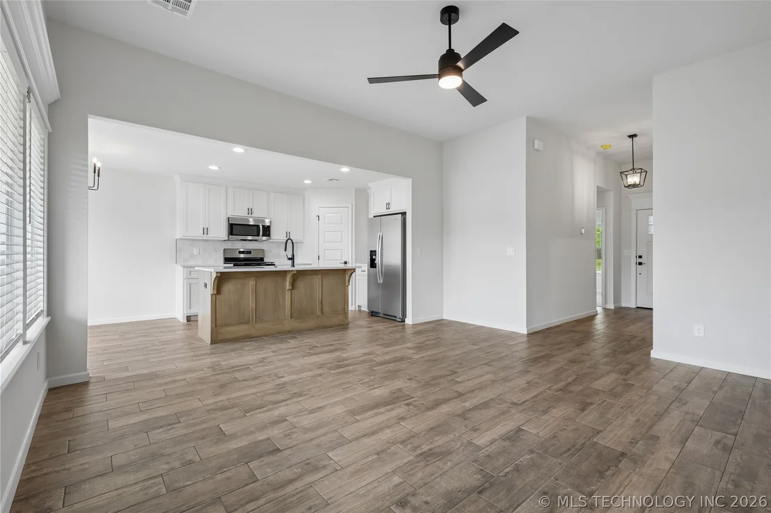 Photo of 1121 E Cherry Street