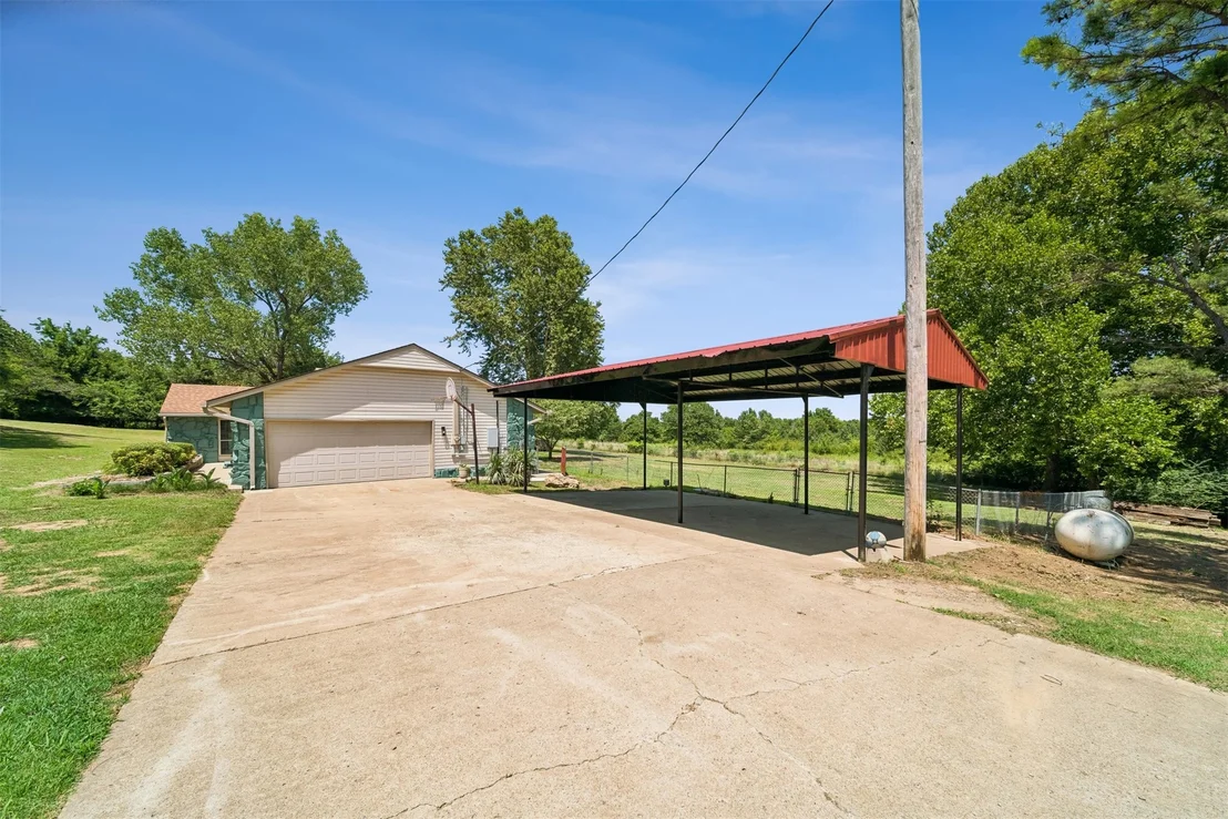 Photo of 31475 Dunegan Road