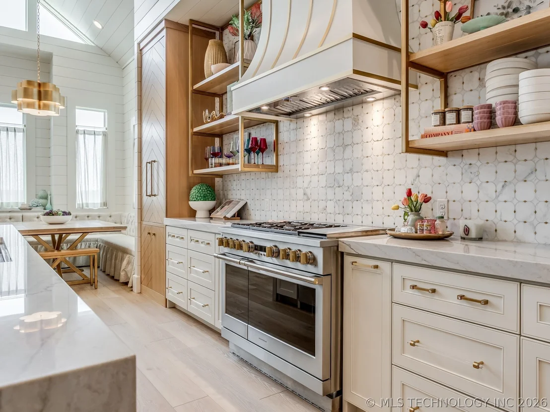 Photo of 120 Lower Green Way