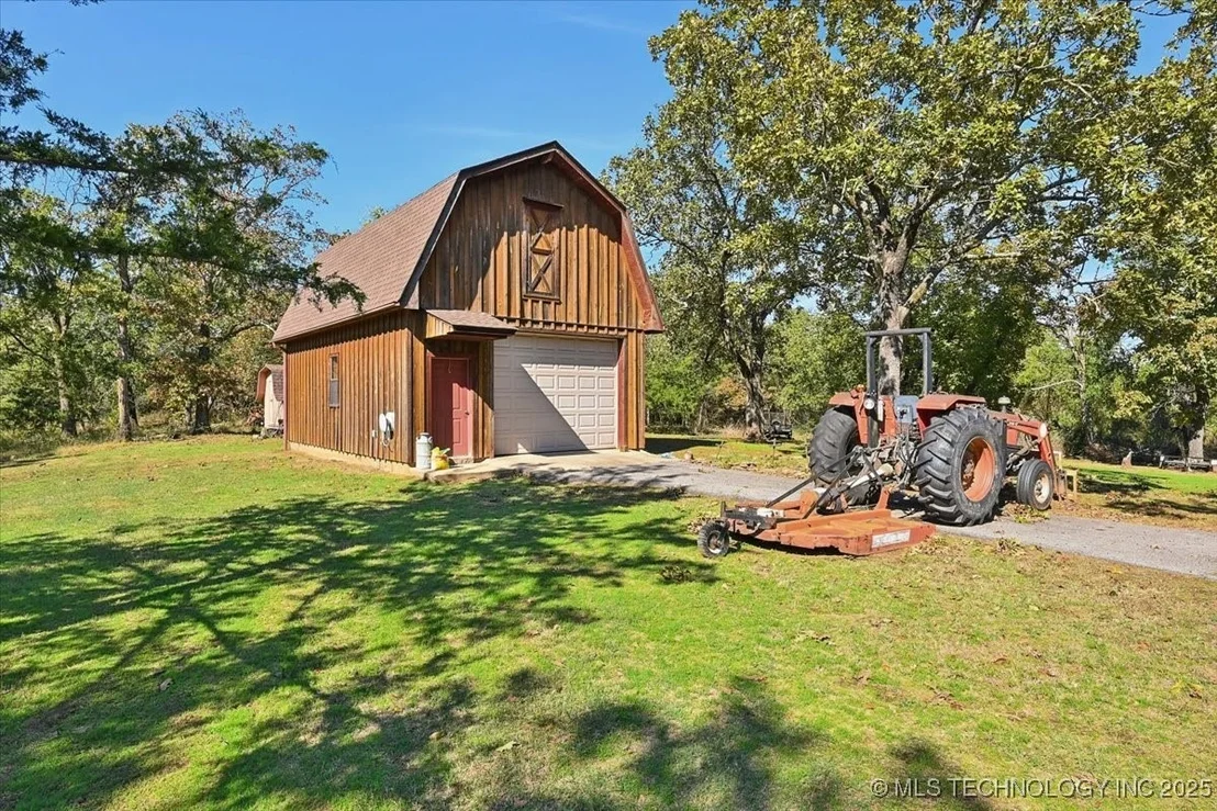 Photo of 22217 US Hwy 59