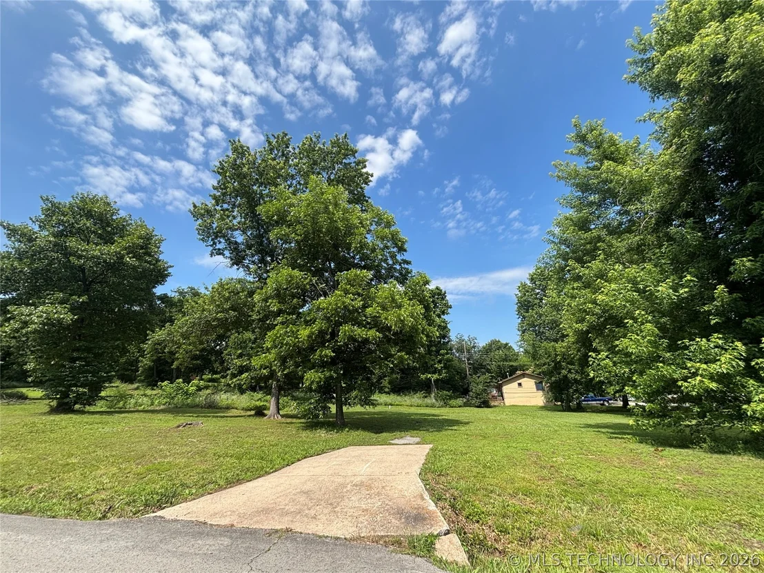 Photo of 316 S 6th Street