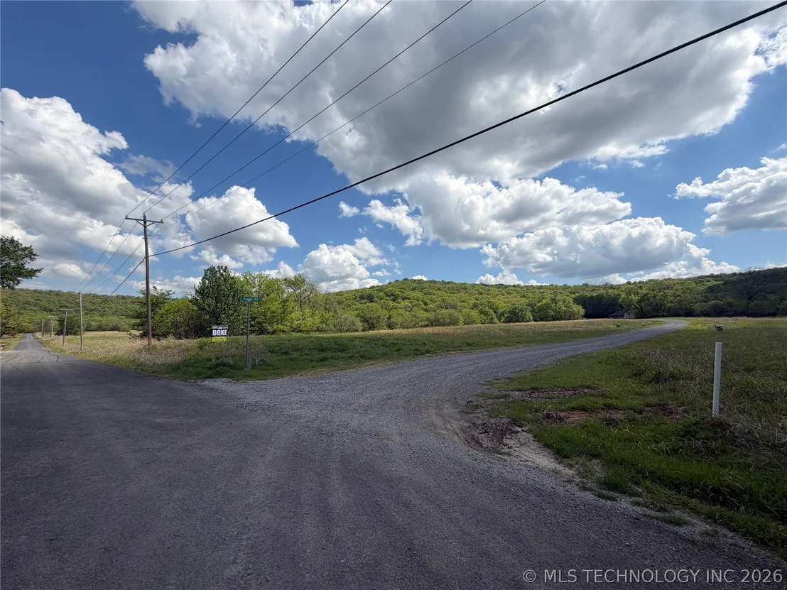Photo of 401 S Thunder Road
