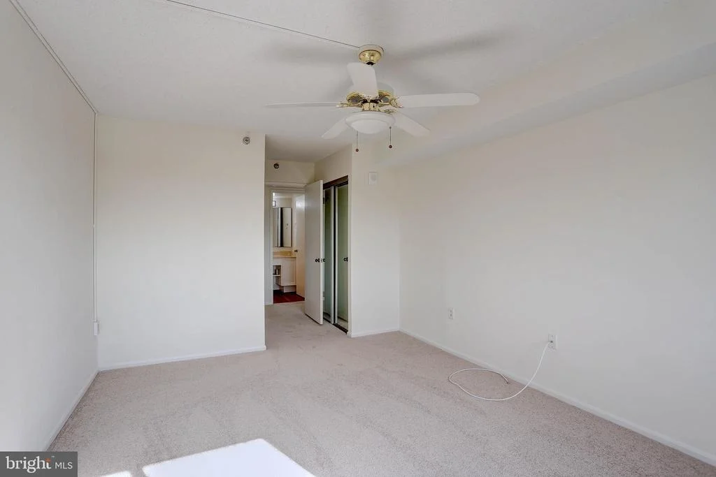 Photo of Unit 3826 at 15115 INTERLACHEN DRIVE