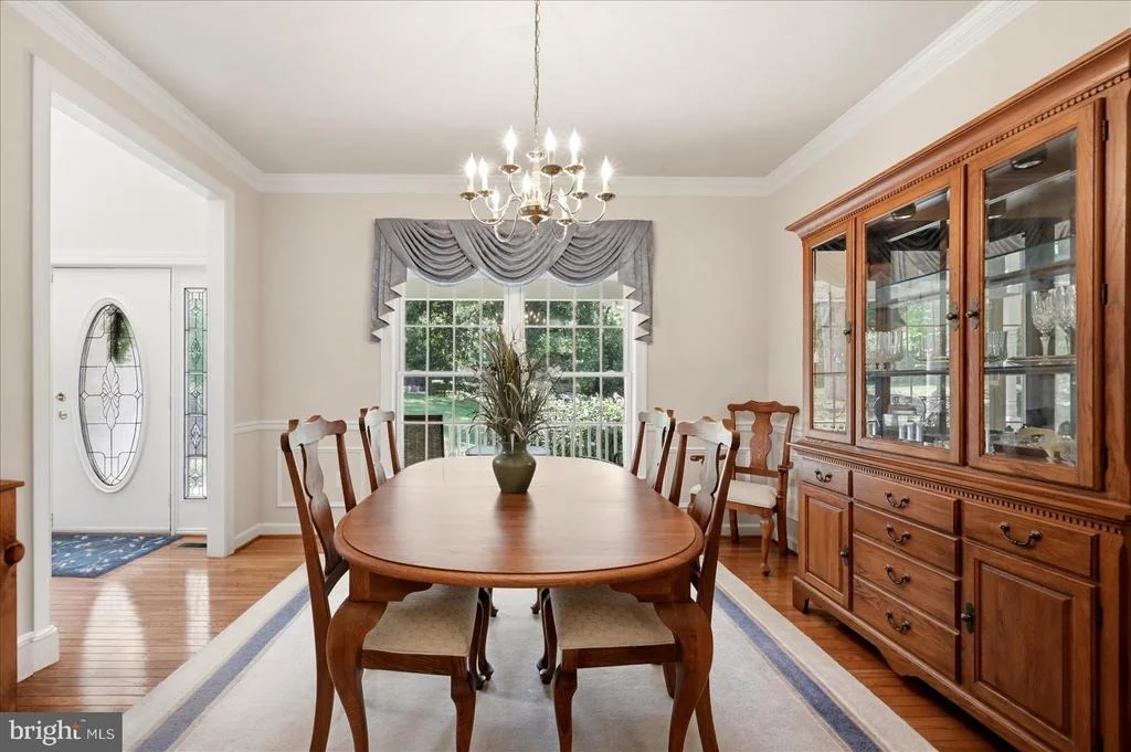 Photo of 45539 LAKESIDE DRIVE