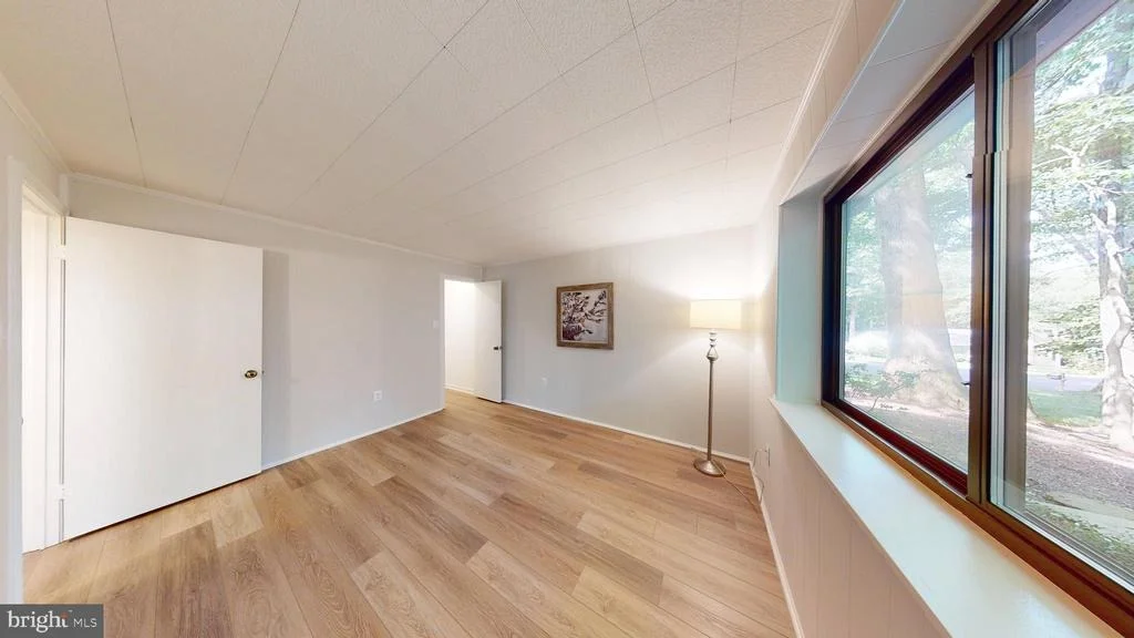 Photo of 11247 HANDLEBAR ROAD