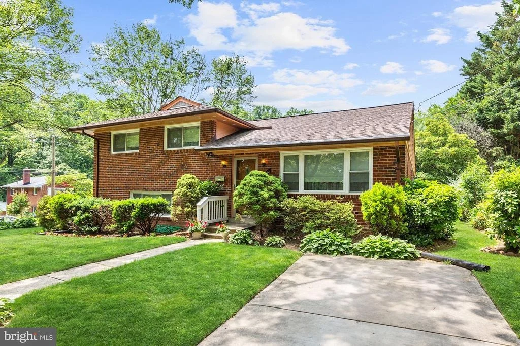 Photo of 10200 CONOVER DRIVE
