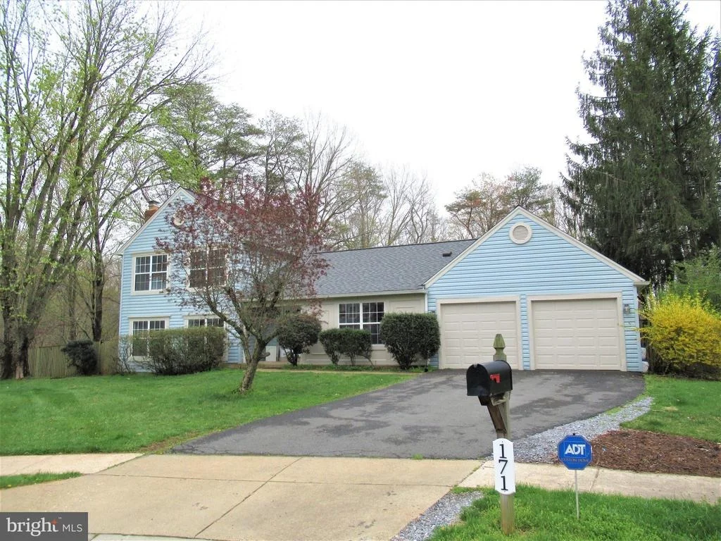 Photo of 171 SENECA RIDGE DRIVE