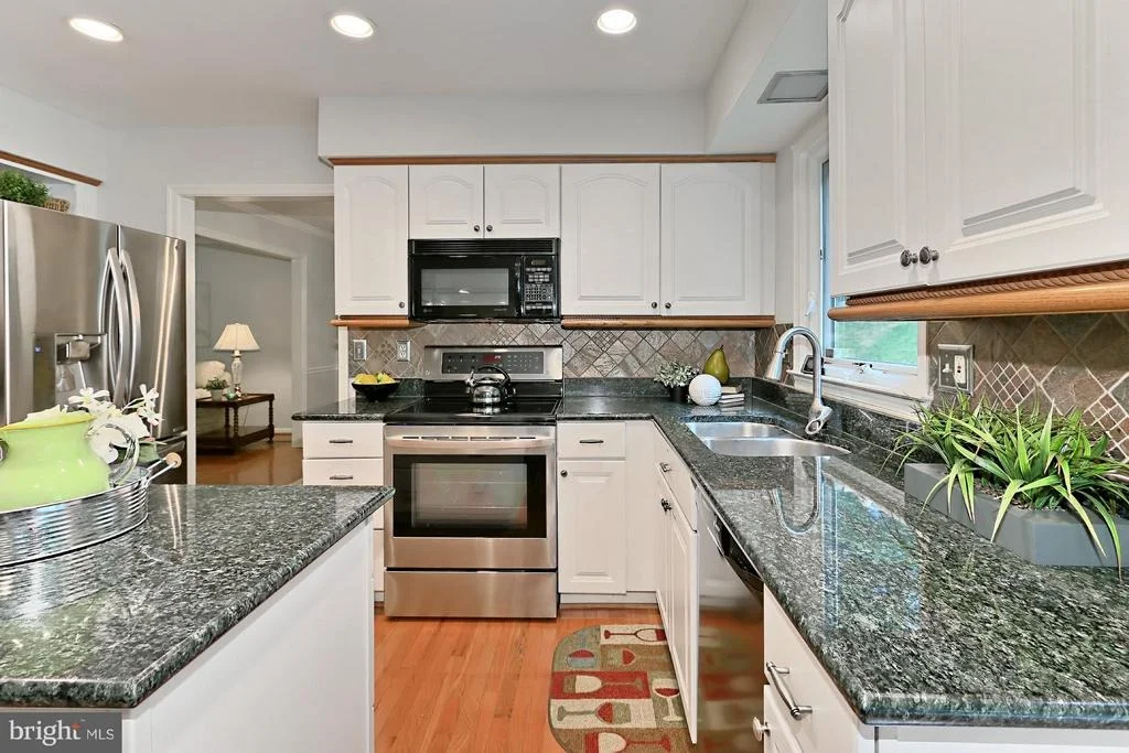 Photo of 5938 OAK LEATHER DRIVE