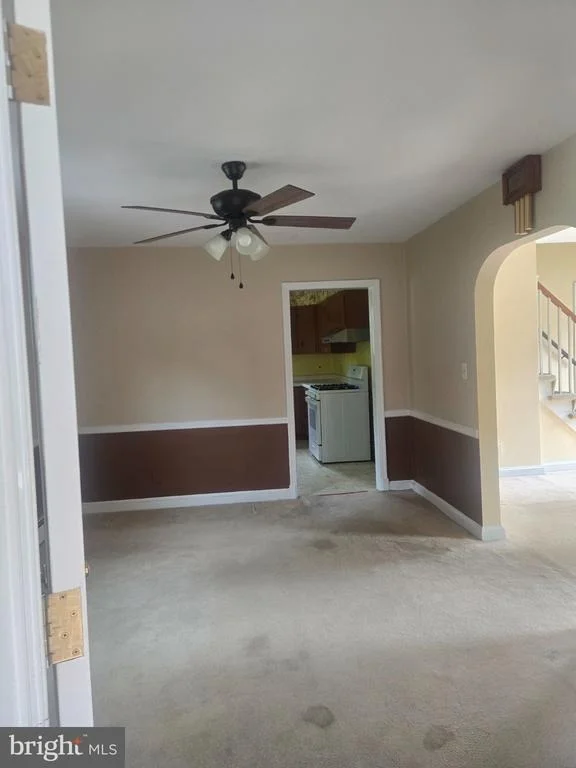Photo of 2414 FAIRVIEW DRIVE
