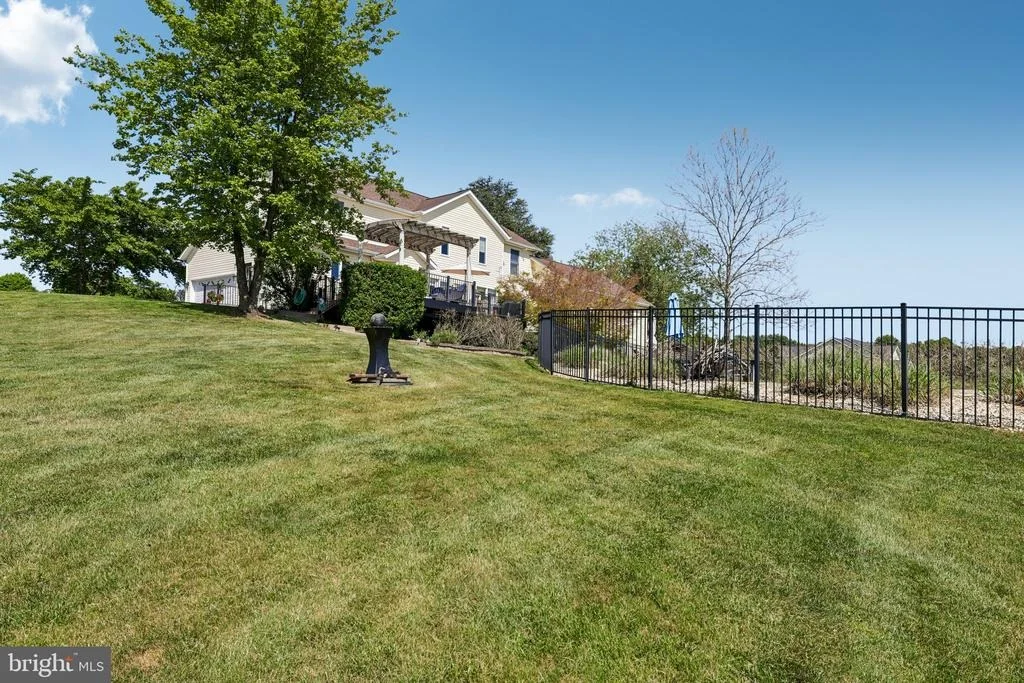 Photo of 3993 WINDERMERE WAY