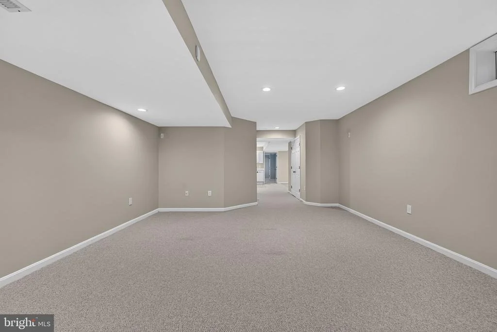 Photo of 10013 PURITAN WAY