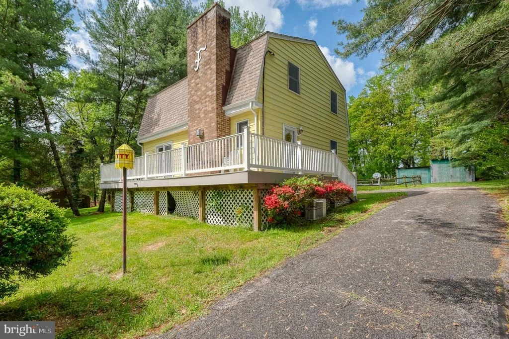 Photo of 710 MAGNOLIA ROAD