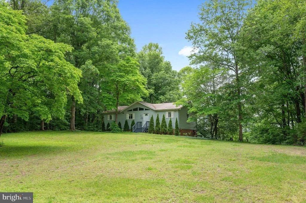 Photo of 303 PINE DRIVE