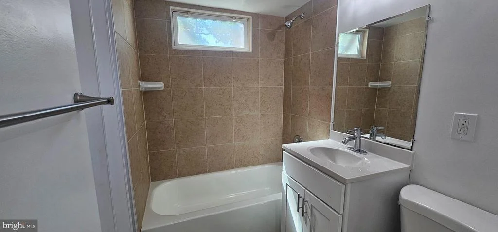 Photo of 9522 48TH PLACE