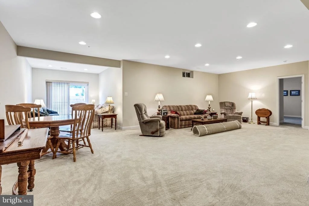 Photo of 816 HOLDEN ROAD