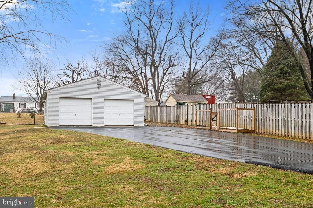 Photo of 3029 WINIFRED DRIVE