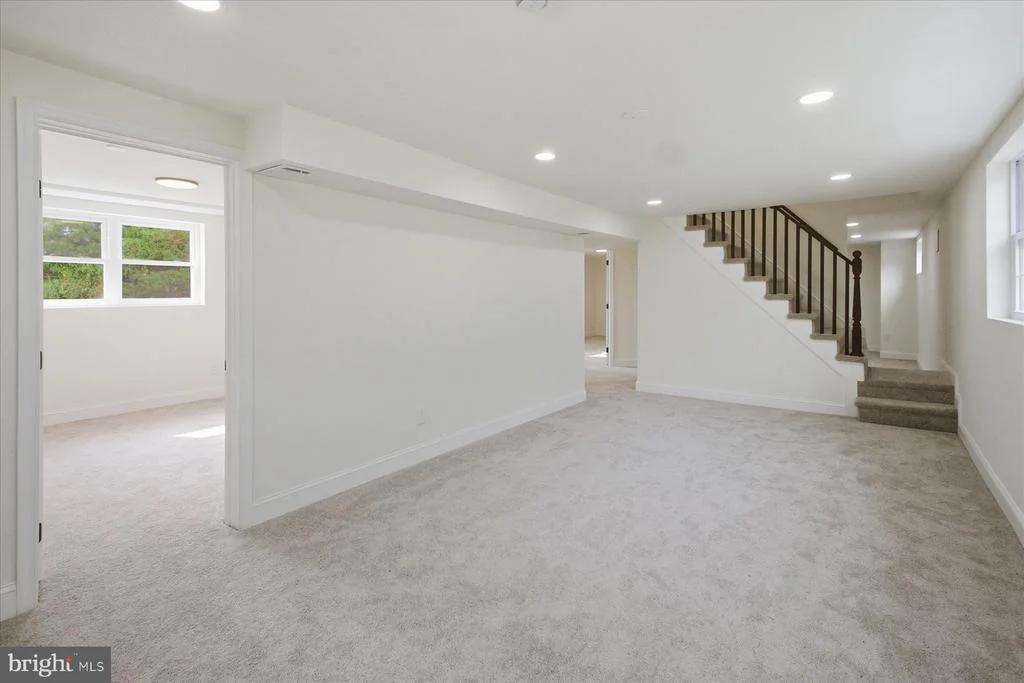 Photo of 9013 PINEHURST DRIVE