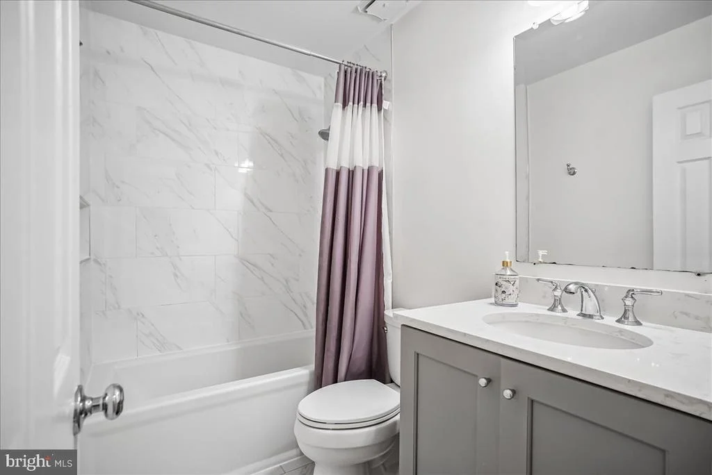 Photo of 9357 CHESTNUT KNOLLS DRIVE