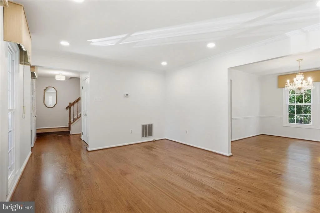 Photo of 8615 AQUEDUCT ROAD