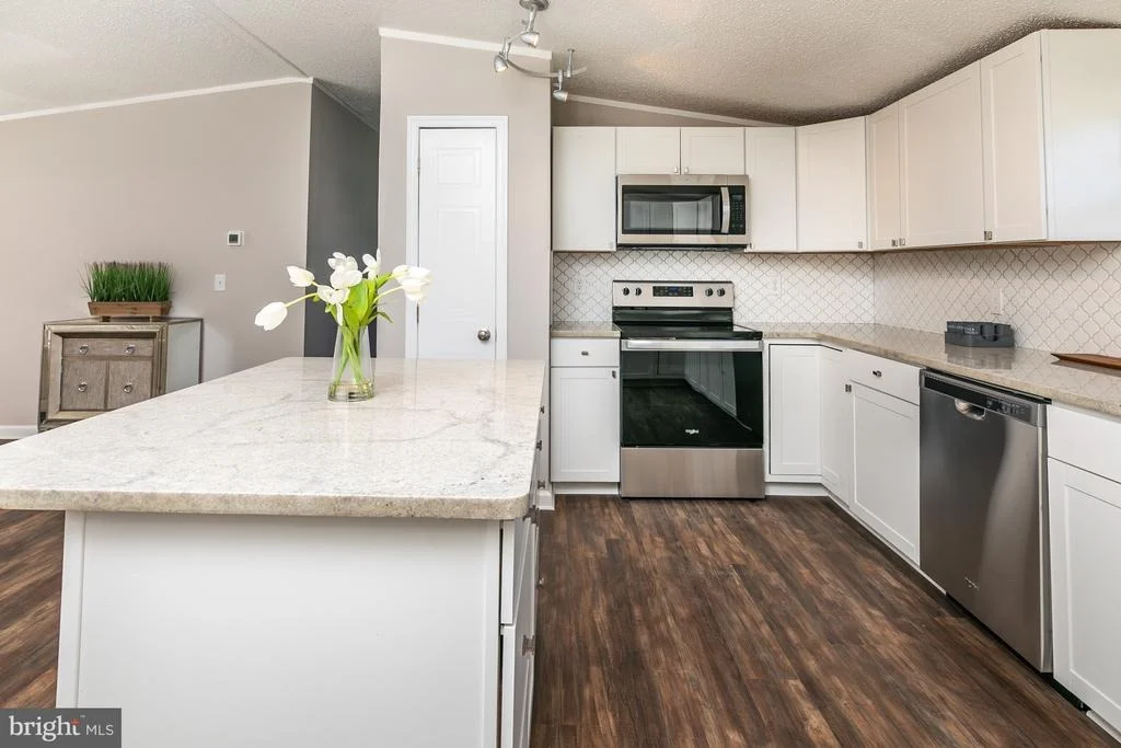 Photo of 21 JOHN B DRIVE