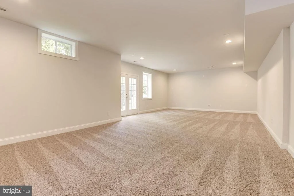 Photo of 7906 KENT ROAD
