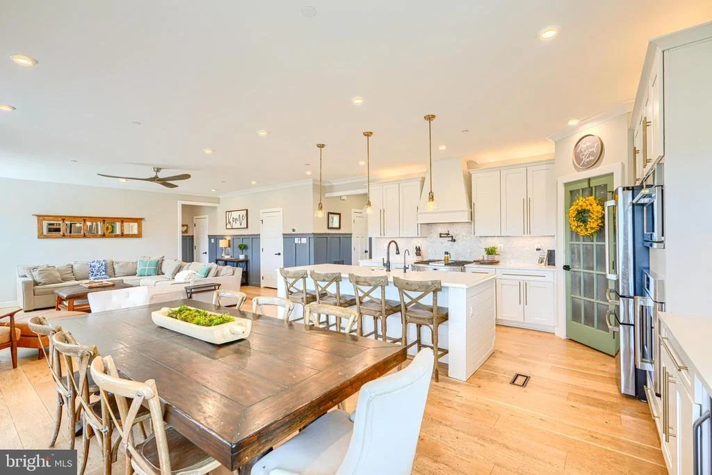 Photo of 2553 HANOVER PIKE