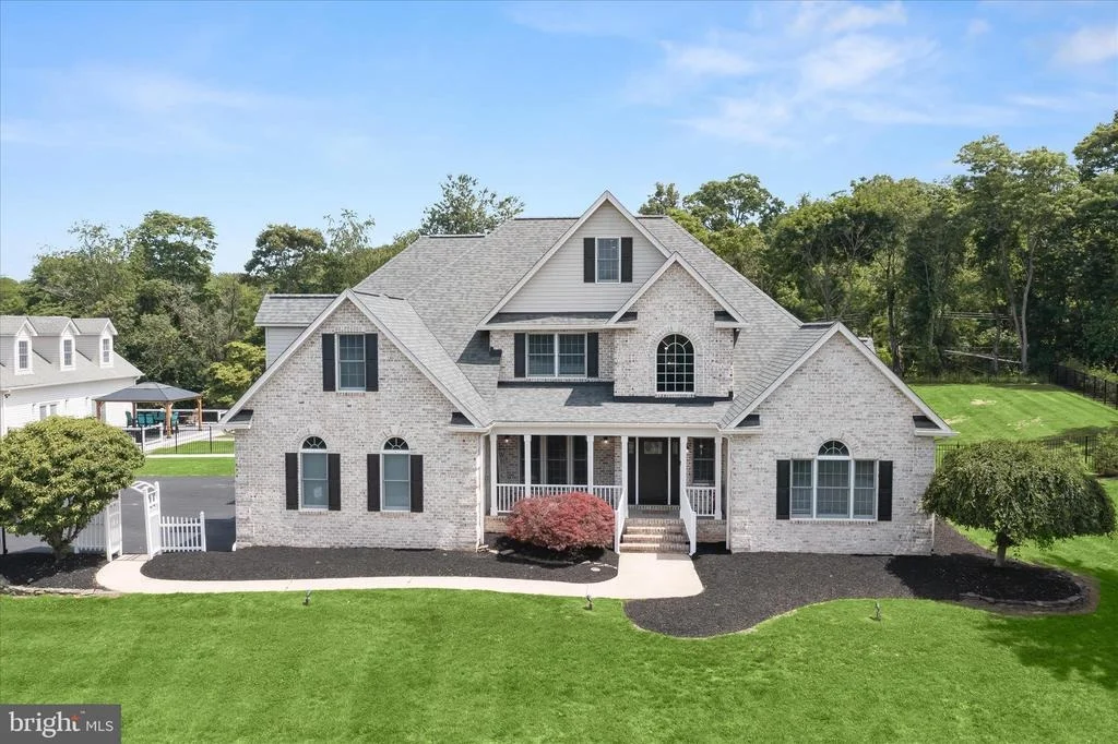 Photo of 3003 SHEFFIELD COURT