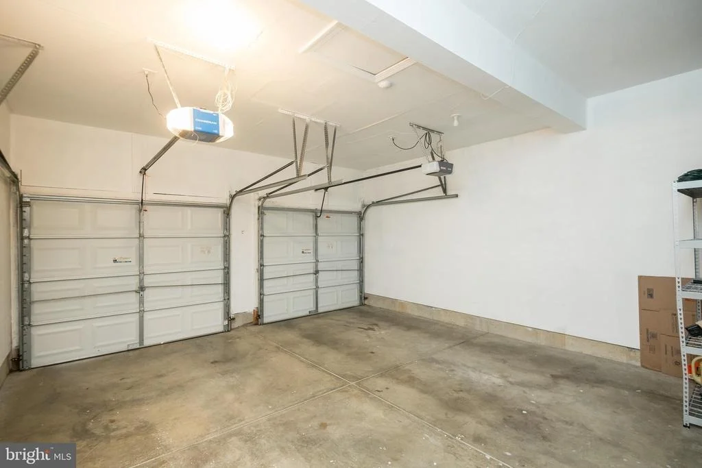 Photo of 5105 WELLINGHALL WAY