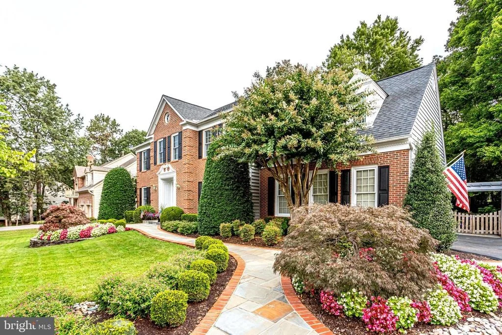 Photo of 12708 POND CREST LANE