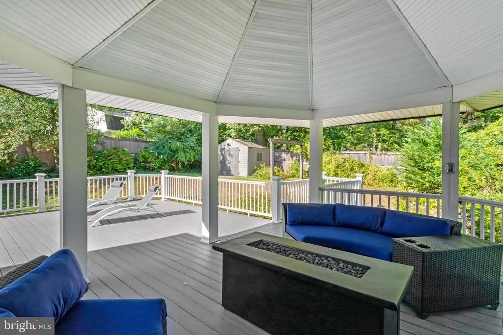 Photo of 6808 HOUNDMASTER ROAD