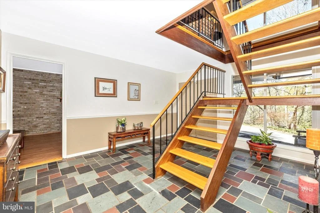 Photo of 8623 PINECLIFF DRIVE