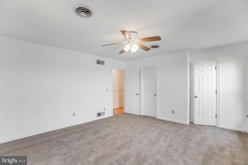 Photo of 28011 LINE ROAD