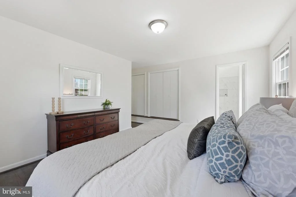 Photo of 1105 CHISWELL LANE