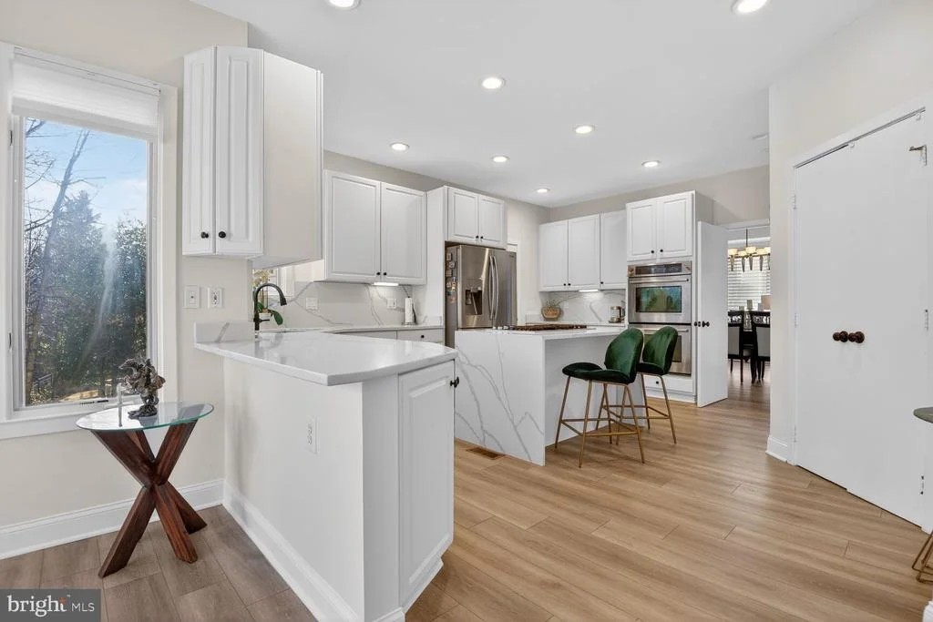 Photo of 11300 WATER POINTE CIRCLE