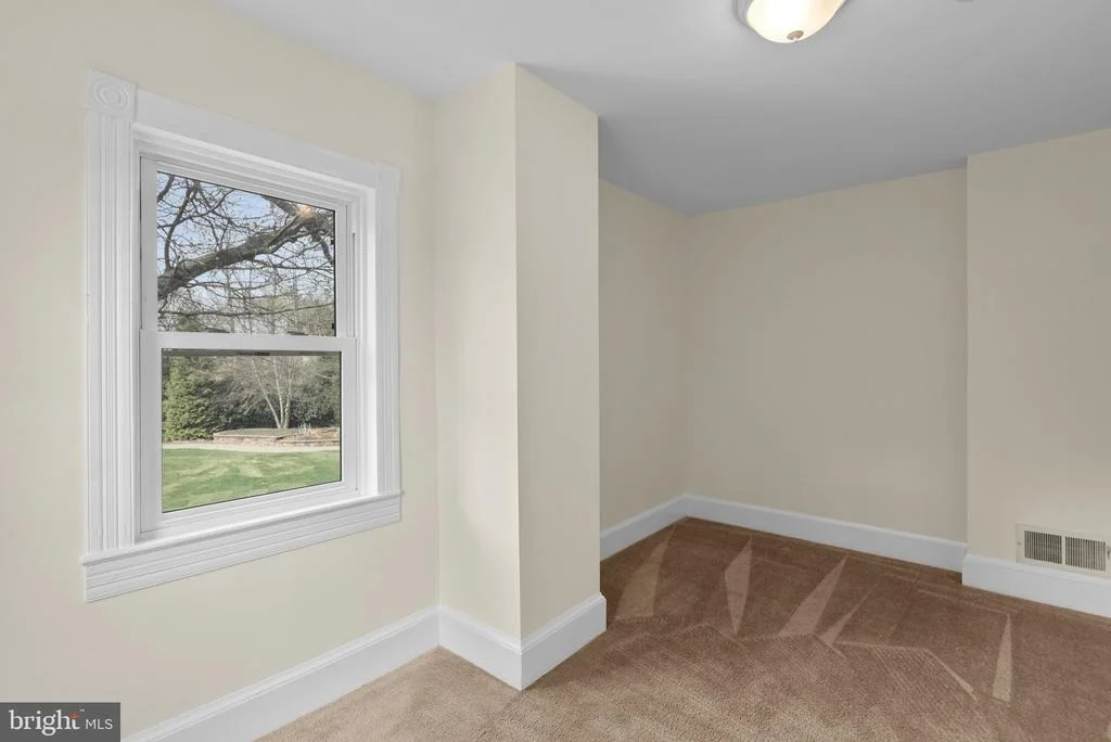 Photo of 3838 BELL ROAD