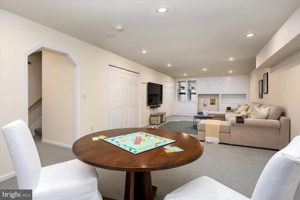 Photo of 534 POST OAK ROAD