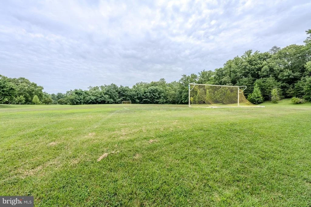 Photo of 9705 PLEASANT GATE LANE