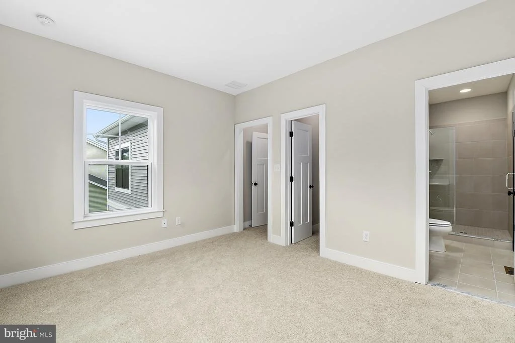 Photo of 38237 PINEY POINT ROAD
