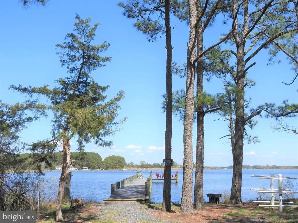 Photo of 5226 HERON ROAD