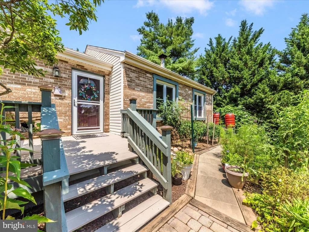 Photo of 28 PAVILION DRIVE