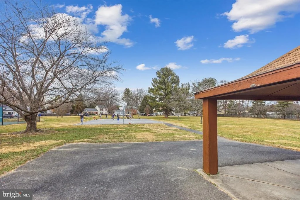 Photo of 4422 WINDING OAK DRIVE