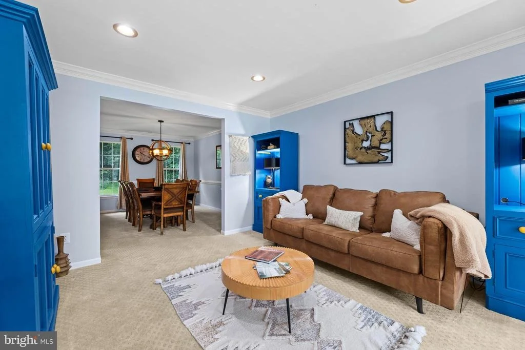 Photo of 9261 MATTHEW DRIVE