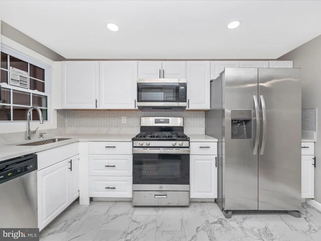 Photo of 9207 MIDLAND TURN