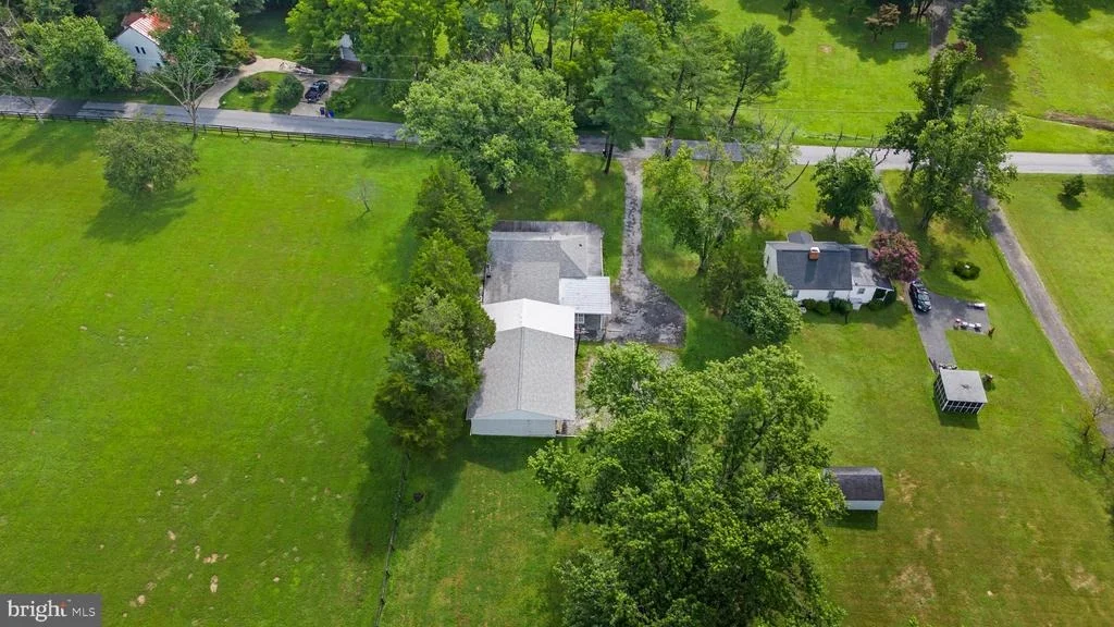 Photo of 15808 THOMPSON ROAD
