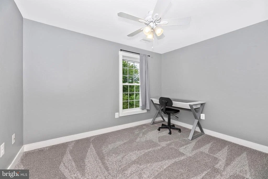 Photo of 1 E E STREET