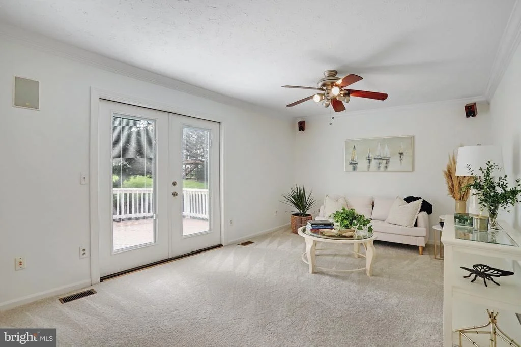 Photo of 2002 JONATHAN DRIVE