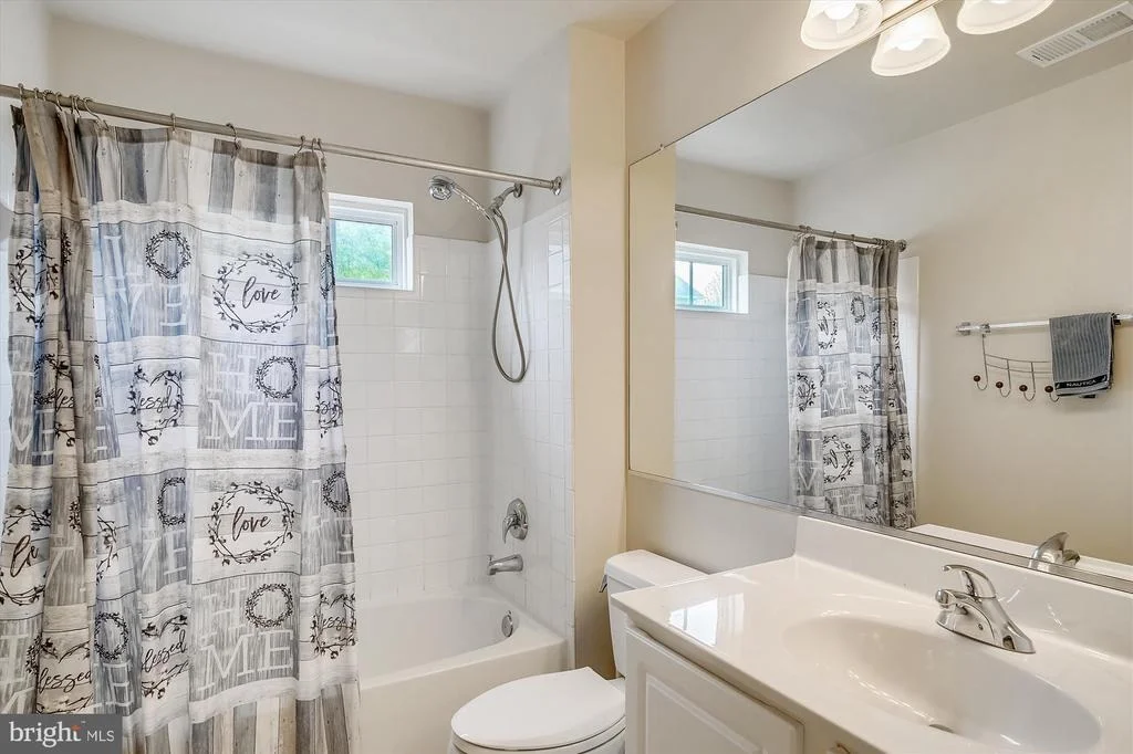 Photo of 23621 SUGAR VIEW DRIVE