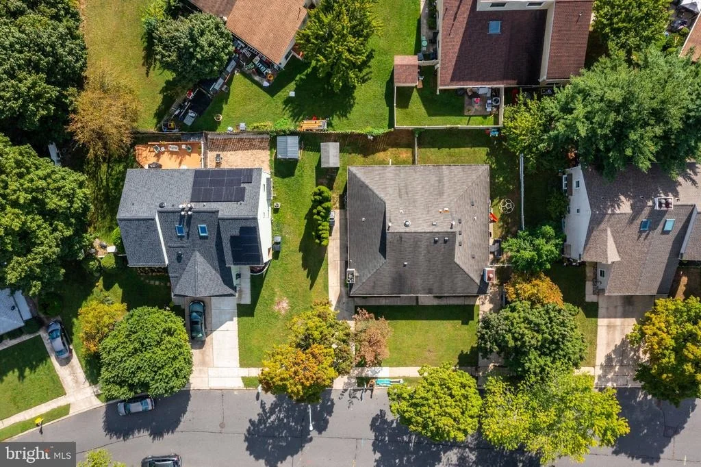 Photo of 14 FRANKLIN DRIVE